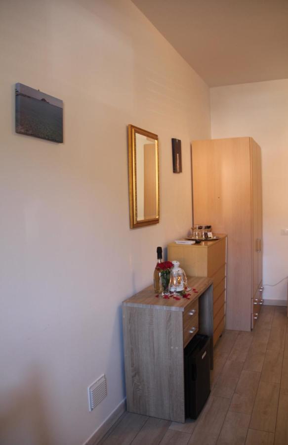 B&B Poggio Di Balestrino ภายนอก รูปภาพ